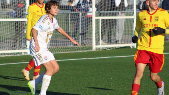 Axel Perez, attaquant des U17 de l'OL contre Saint-Priest