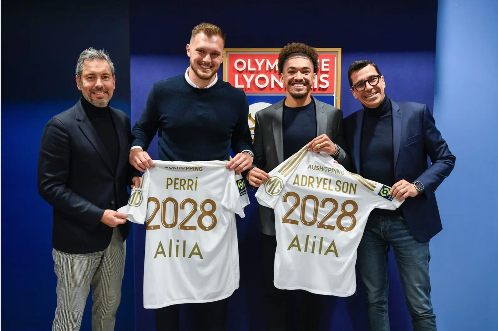 Lucas Perri et Adryelson ont signé jusqu'en 2028 avec l'OL