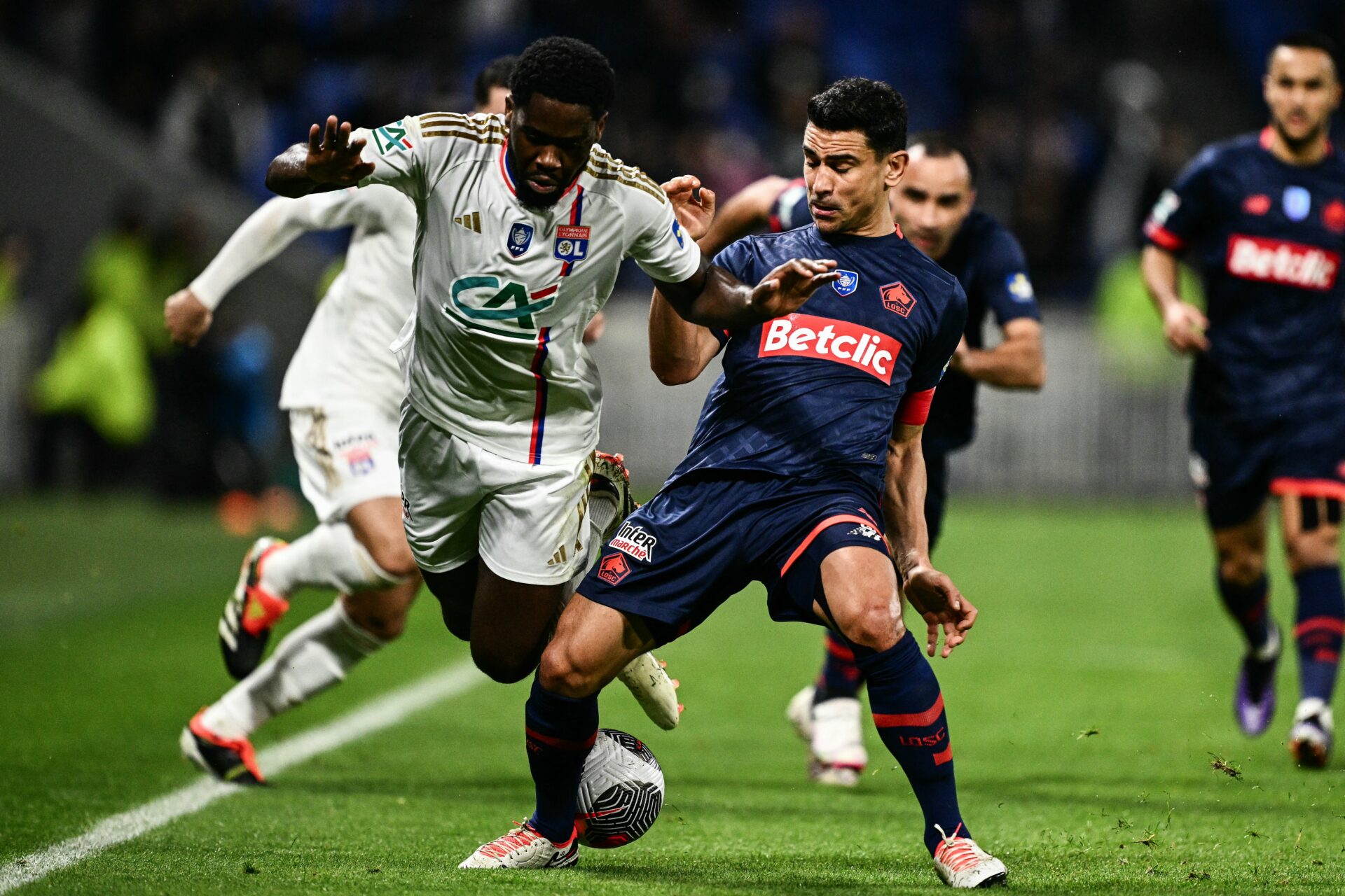 
		Commentaires sur Lille - OL, le gros choc des 16es de finale de la Coupe de France par j.f.ol		