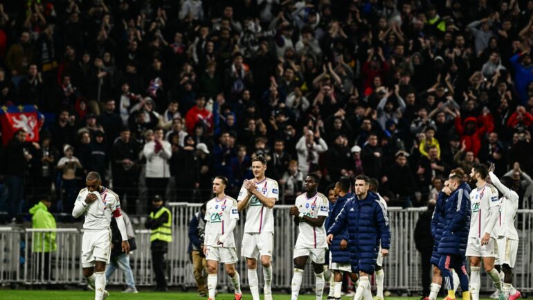 Les joueurs de l'OL après leur succès contre Lille en Coupe de France