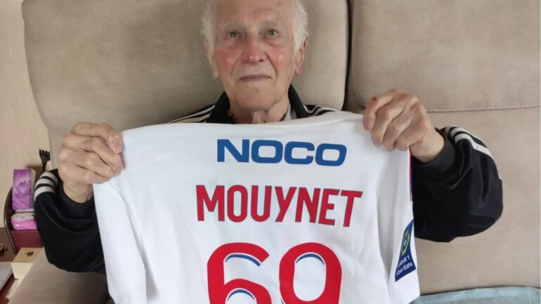 Robert Mouynet, ancien latéral droit de l'OL