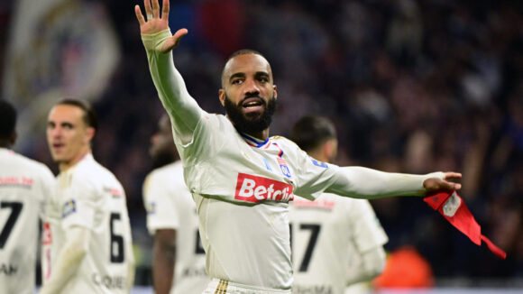 Alexandre Lacazette buteur lors d'OL - Valenciennes