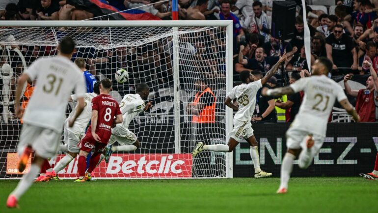 Ainsley Maitland-Niles a délivré l'OL contre Brest (4-3)