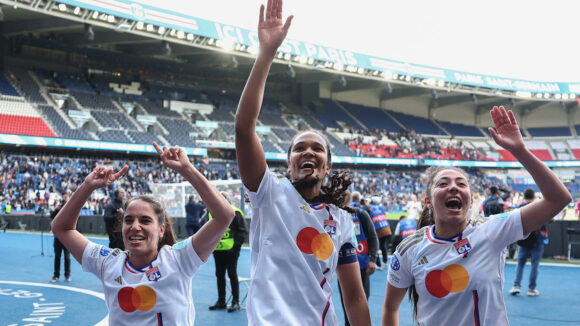 Amel Majri, Wendie Renard et Selma Bacha, joueuses de l'OL