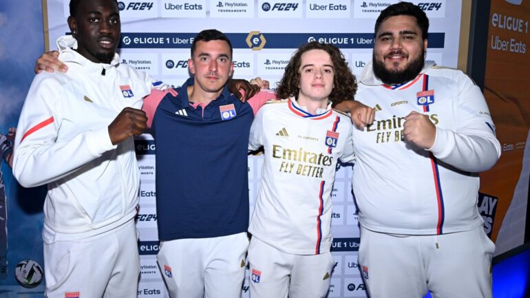 Les joueurs de l'OL eSports