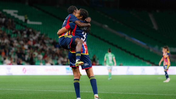 Wendie Renard buteuse lors de Saint-Etienne - OL