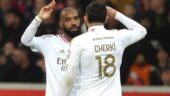 Alexandre Lacazette et Rayan Cherki, joueur de l'OL