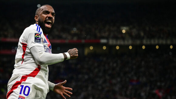 Alexandre Lacazette buteur lors d'OL - Strasbourg