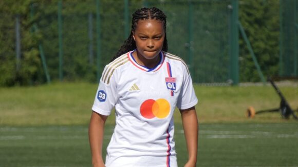 Leila Wandeler, attaquante de la réserve de l'OL