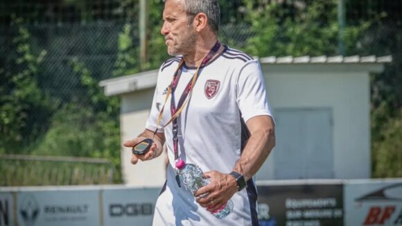 Eric Guichard, entraîneur du FC Bourgoin-Jallieu