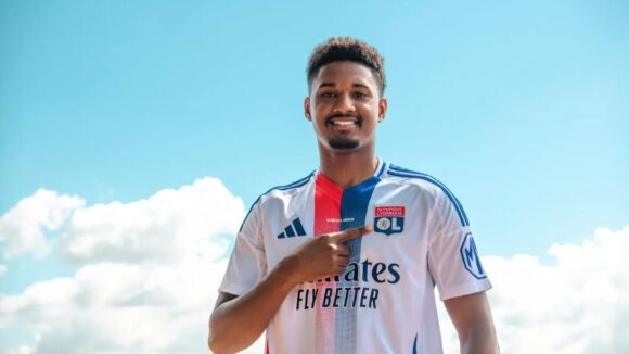 Abner s'est engagé jusqu'en 2029 avec l'OL
