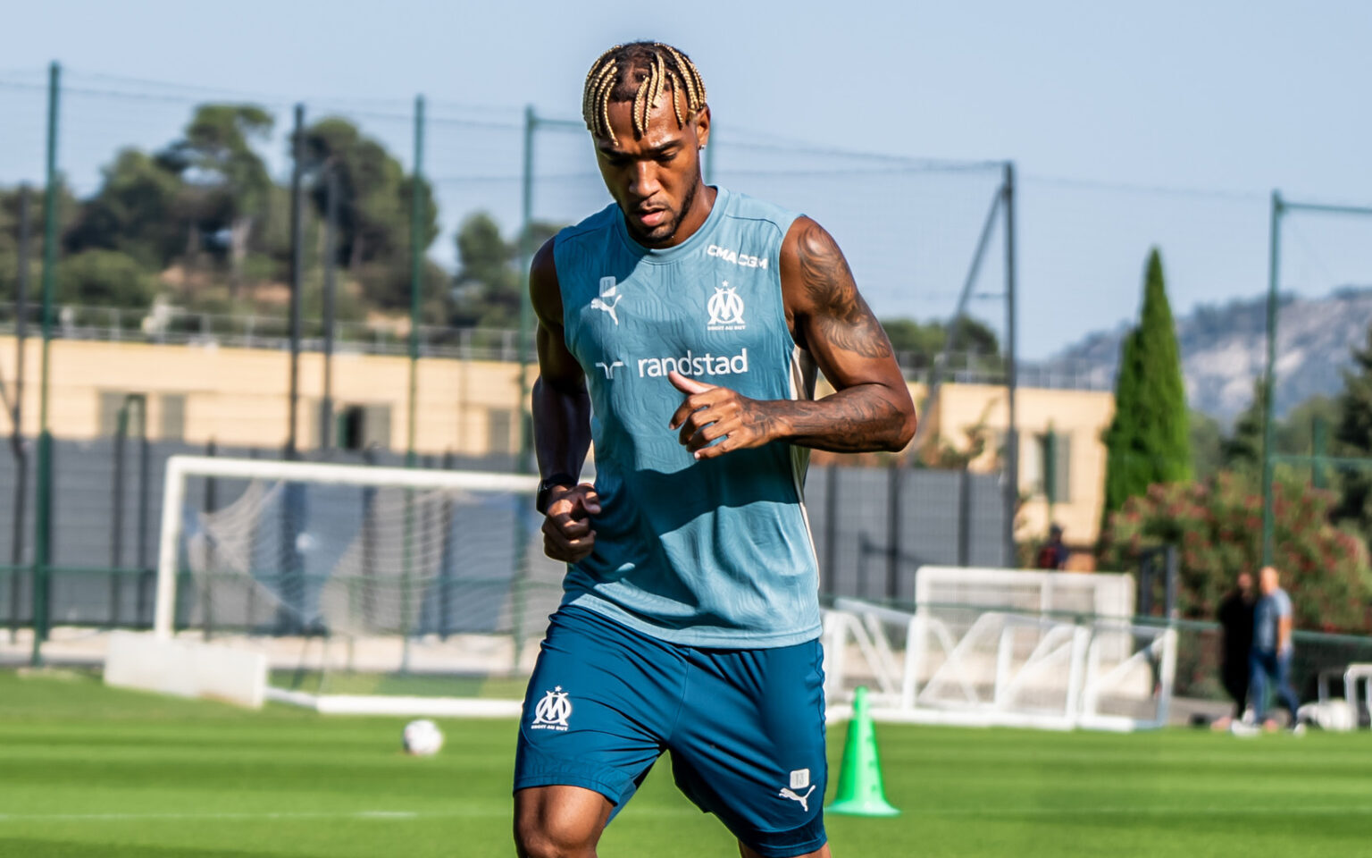 Le défenseur de l'OM, Derek Cornelius