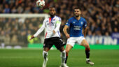 Lacazette (OL) face aux Glasgow Rangers