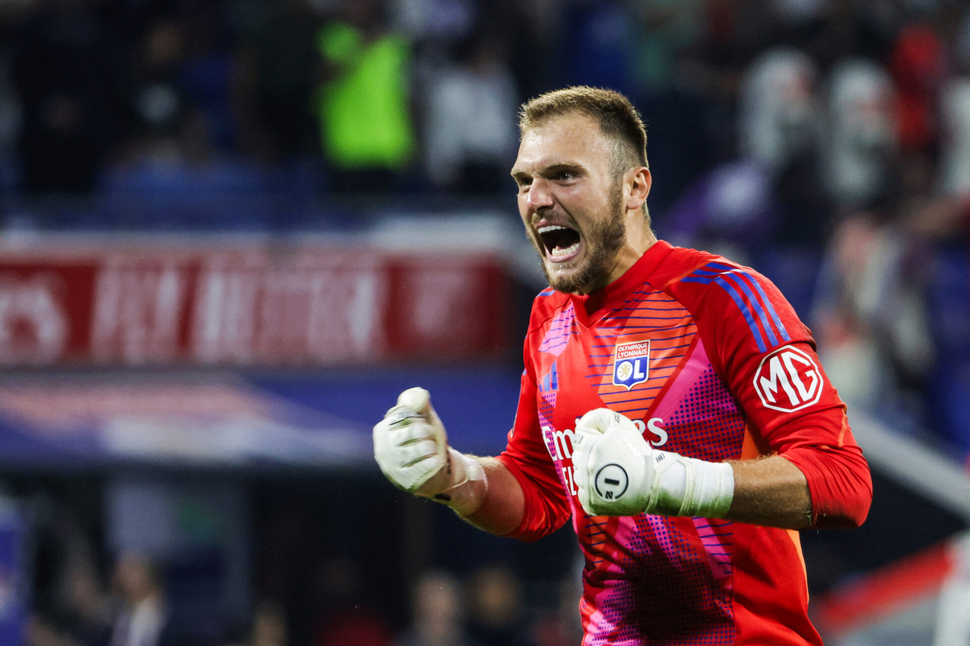Lucas Perri, gardien de l'OL