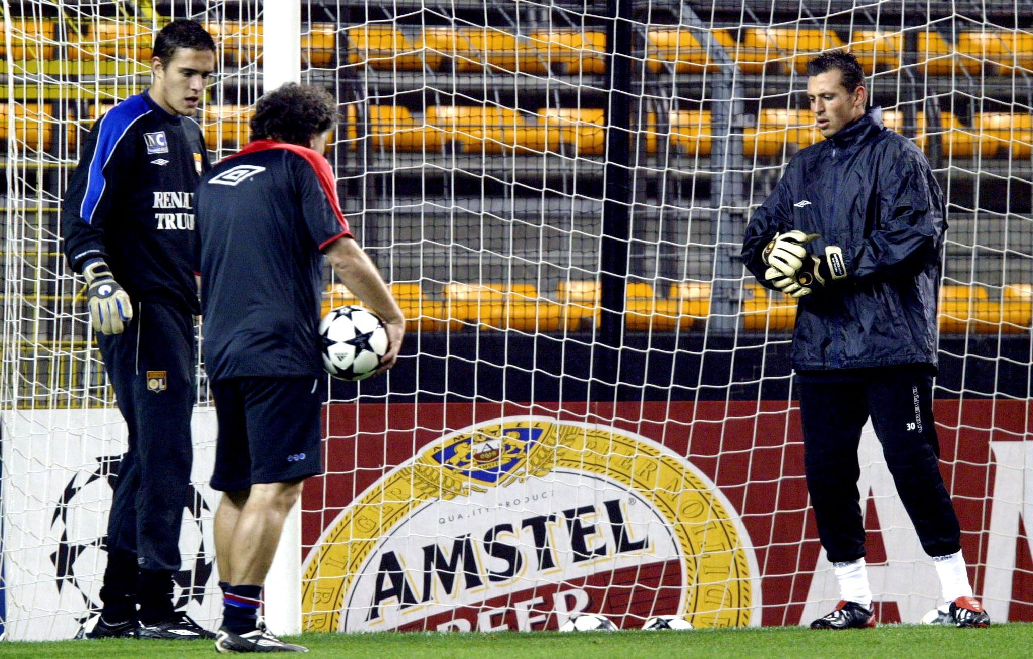 Nicolas Puydebois à l'entraînement de l'OL avant un match de Ligue des champions