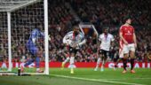 Alexandre Lacazette lors de Manchester United - OL