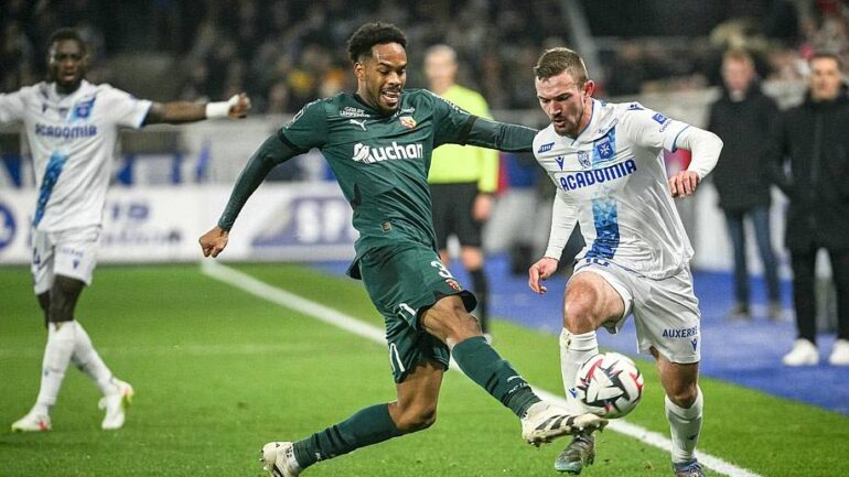 Gaëtan Perrin lors d'Auxerre - Lens