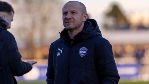 Florent Balmont, ancien milieu de l'OL, désormais entraîneur
