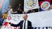 Bernard Lacombe lors de son hommage au Parc OL en 2019