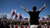 Les supporters de l'OL manifestent contre John Textor