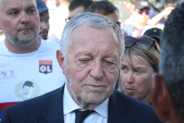 Jean-Michel Aulas était présent pour l'hommage à Bernard Lacombe