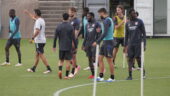 Les joueurs de l'OL à l'entraînement