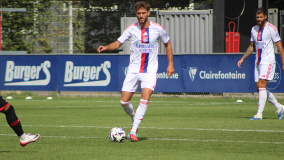 Tanner Tessmann lors d'OL - RWDM Brussels