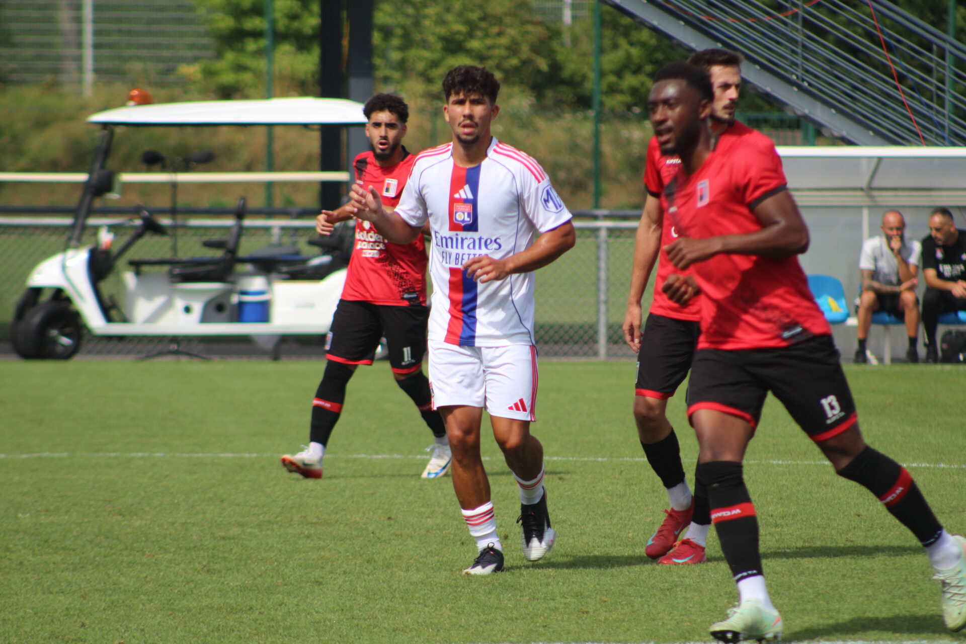 
		Commentaires sur OL - Mercato : Molebe et Gomes Rodriguez sur le départ cet hiver par pathetikOL		