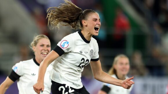 Jule Brand, avec l'Allemagne