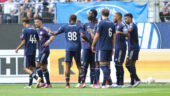 Les joueurs de l'OL lors du match à Hambourg