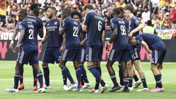 Les joueurs de l'OL contre Lens