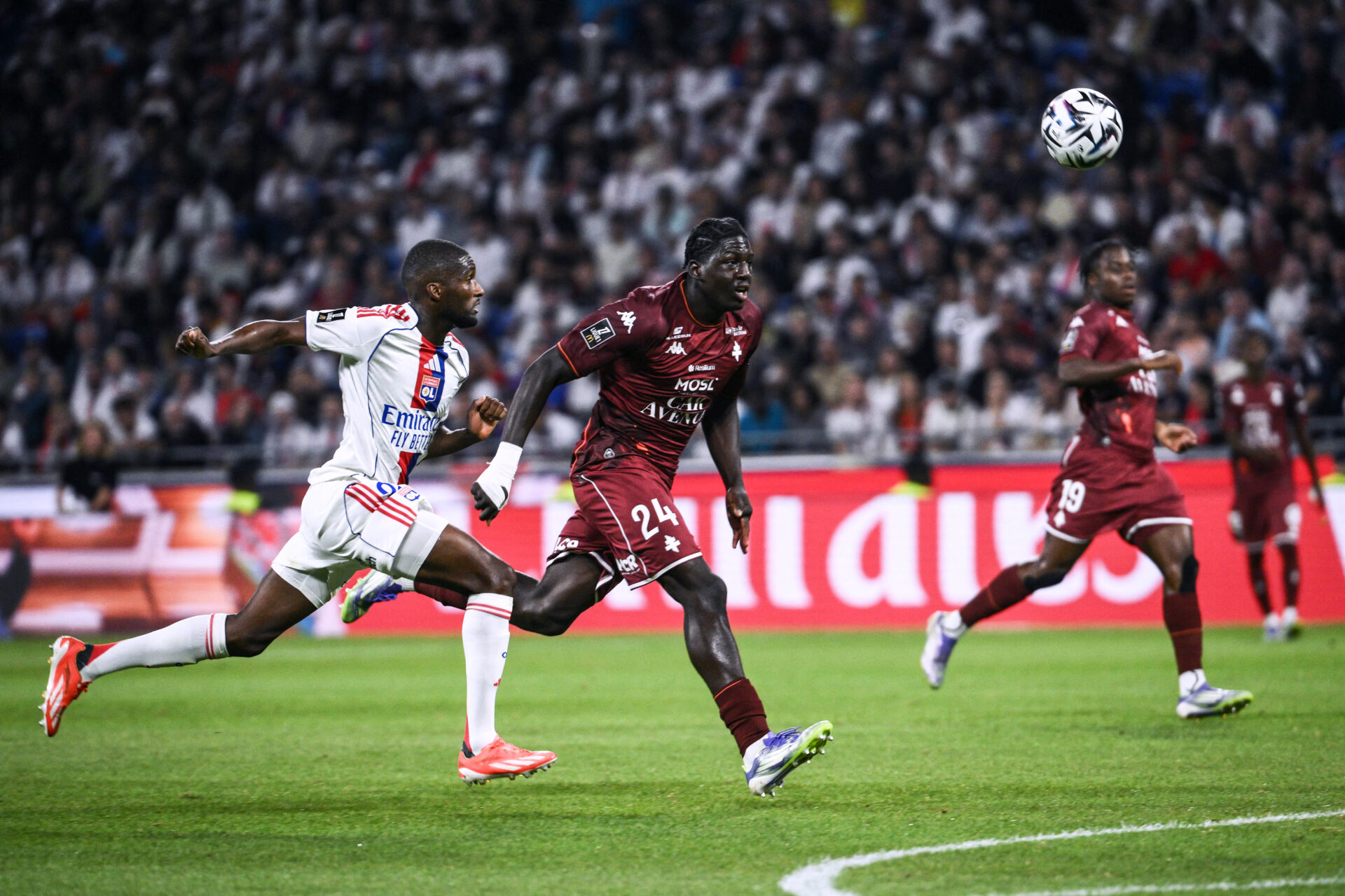 Ligue 1 : l'OL, bon élève au piège du hors-jeu