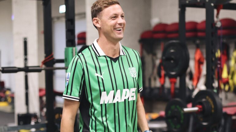 Nemanja Matic rejoint Sassuolo