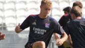 Adam Karabec, ailier de l'OL