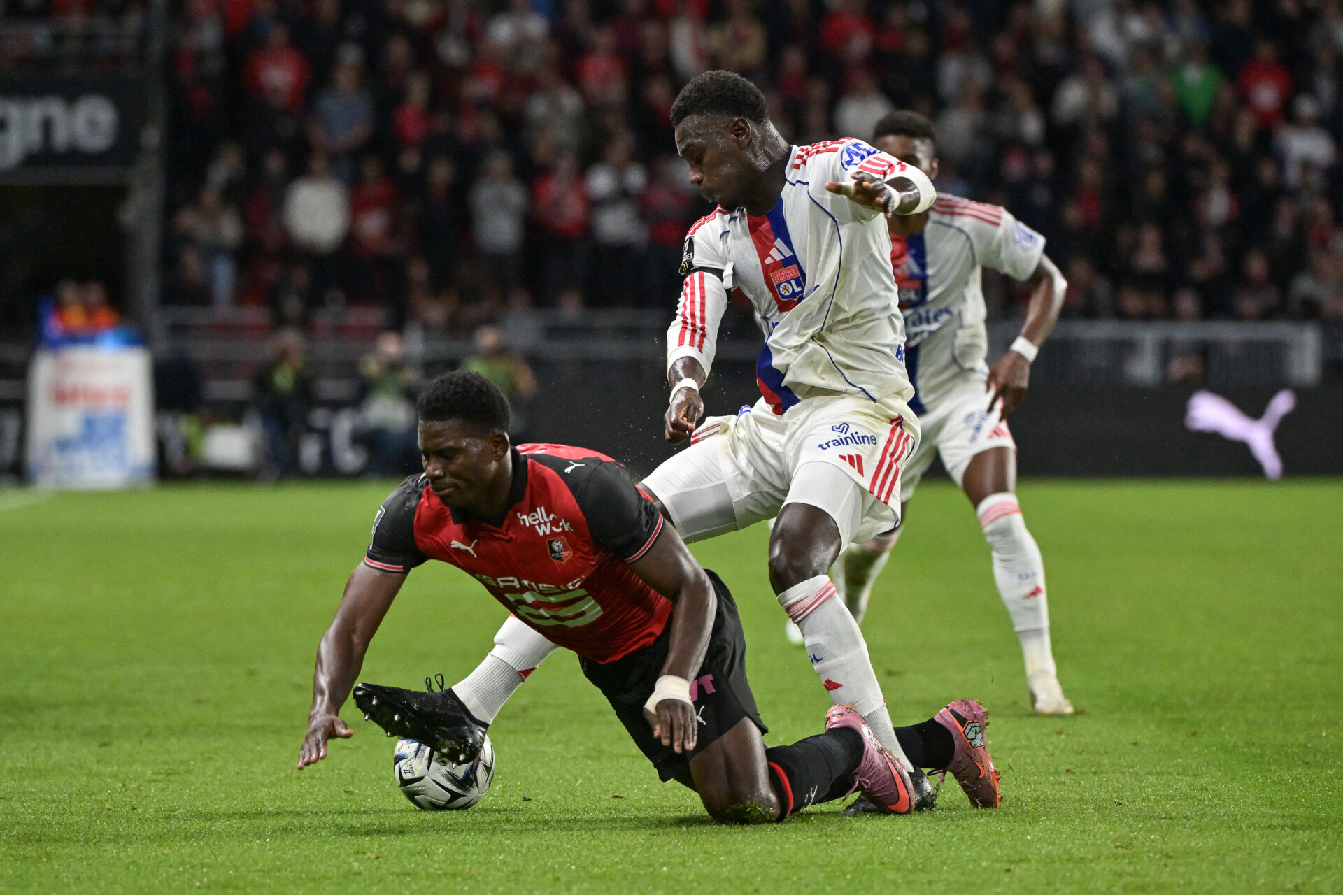 Ligue 1 : l'OL s'impose par 4 buts d'écart, inédit depuis février 2025