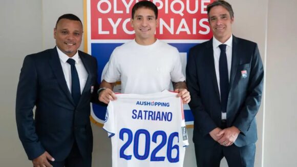 Martin Satriano à l'OL