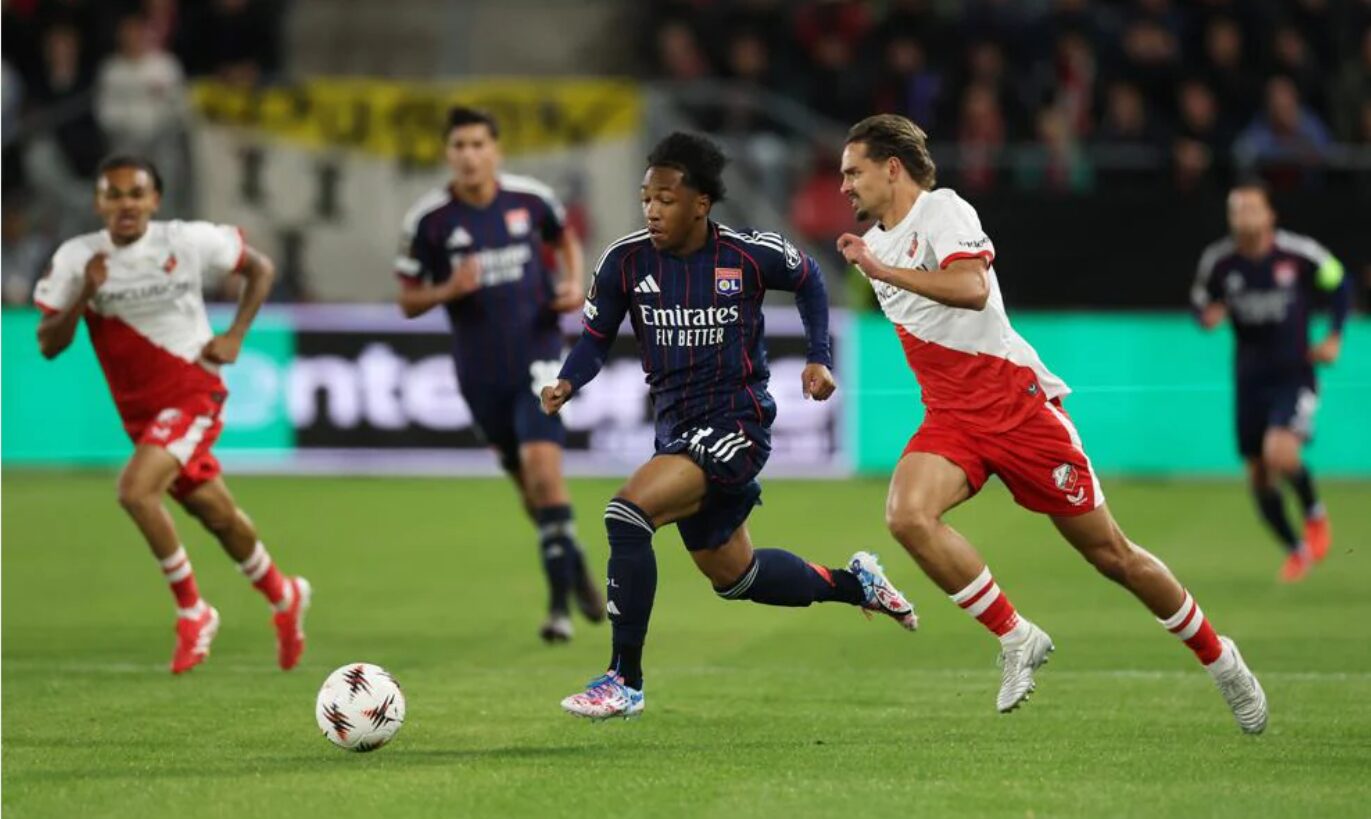 
		Commentaires sur OL : Malick Fofana, Tyler Morton... Le point sur le mercato à venir par Tongariro		