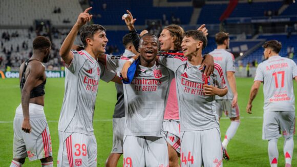 De Carvalho, Molebe et Merah lors d'OL - Angers
