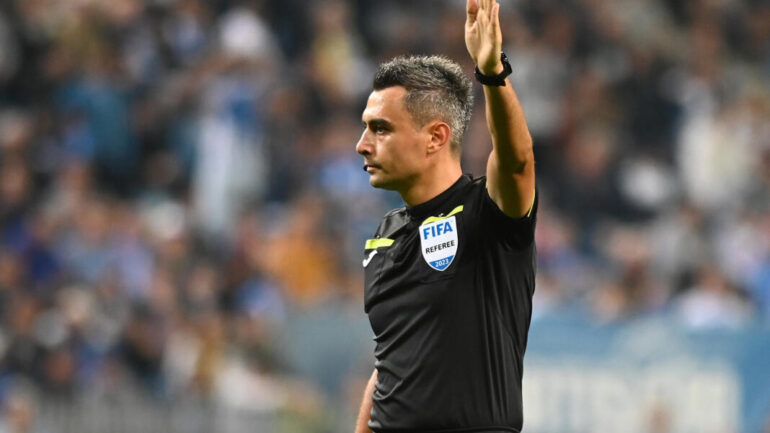 Horațiu Feșnic, arbitre roumain