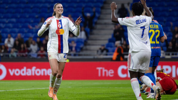 Jule Brand après son but lors d'OL Lyonnes - St Pölten