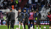Les joueurs de l'OL à l'échauffement contre le FC Bâle