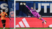 Dominik Greif concède le 3e but de l'OL contre le Paris FC