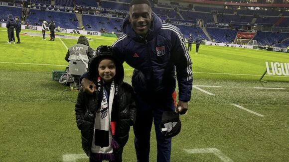 Le petit Ibrahim avait pu rencontrer Moussa Niakhaté la saison passée