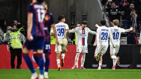 Afonso Moreira et les joueurs de l'OL