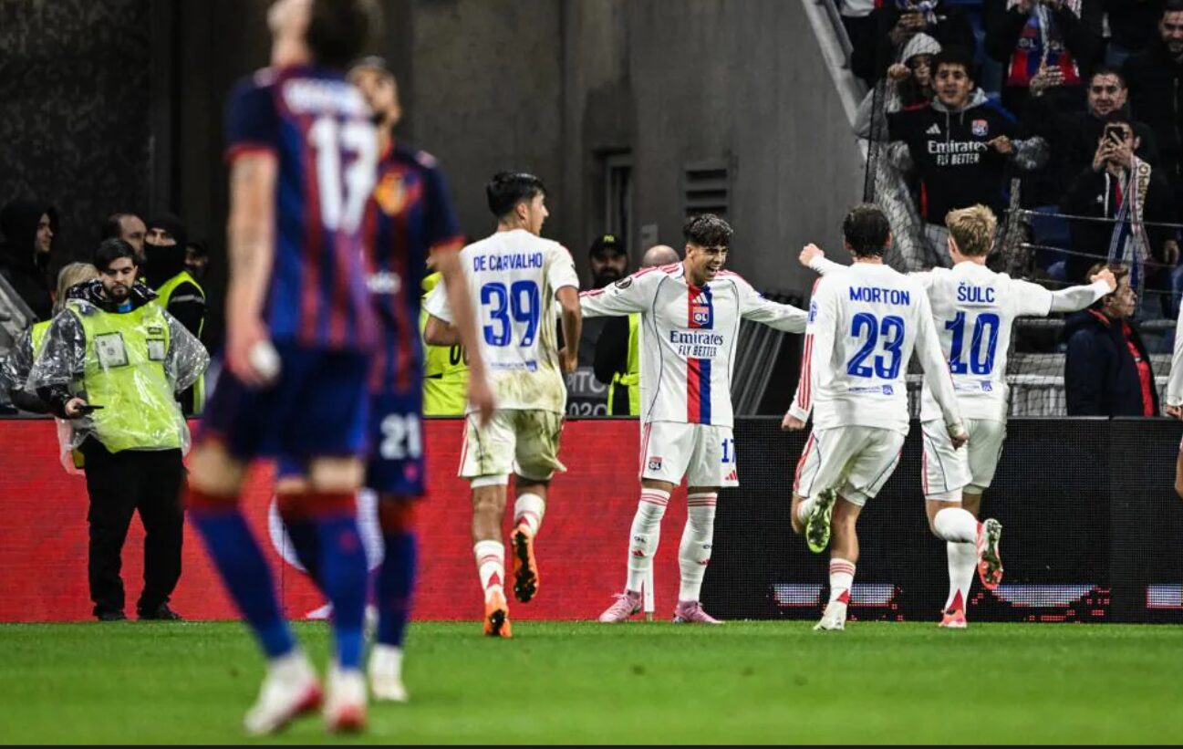 Commentaires sur Ligue Europa : l'OL terminera au pire 7e par Tigone