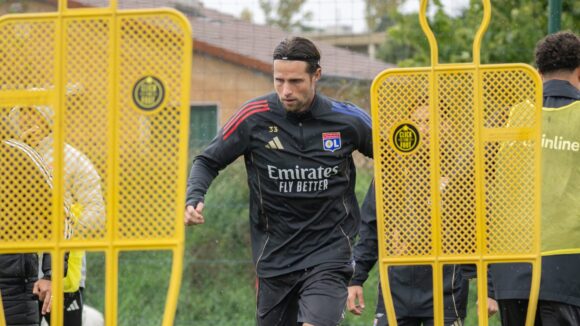 Hans Hateboer, défenseur de l'OL