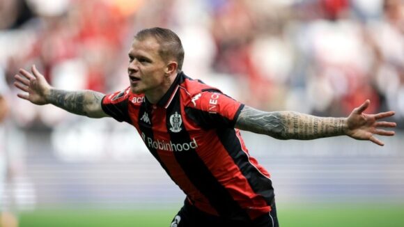 Melvin Bard, buteur lors de Nice - OL