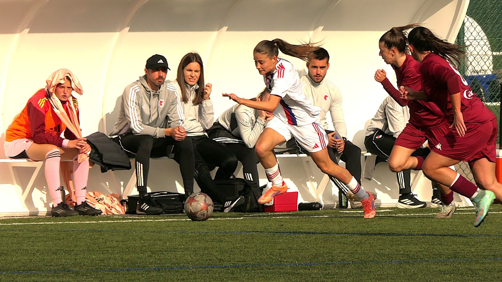 
		Commentaires sur Coupe de France U18 : ça passe très largement pour l’OL Lyonnes par chignol		