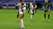 Wendie Renard sur son penalty lors d'OL Lyonnes - Wolfsburg