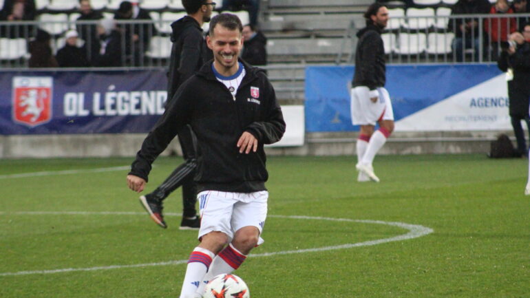 Enzo Reale avec l'OL Légendes